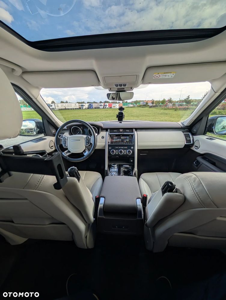 Land Rover Discovery 3.0 Si6 HSE - 16