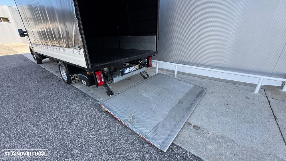 Iveco Daily 2.3 35C16 C/ Plat. Elevatória - 17