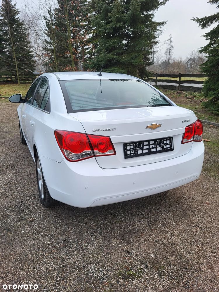 Chevrolet Cruze 2.0 LTZ - 11