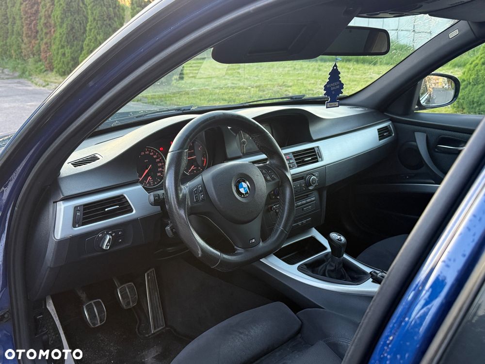 BMW Seria 3 320d xDrive DPF Edition Sport - 5