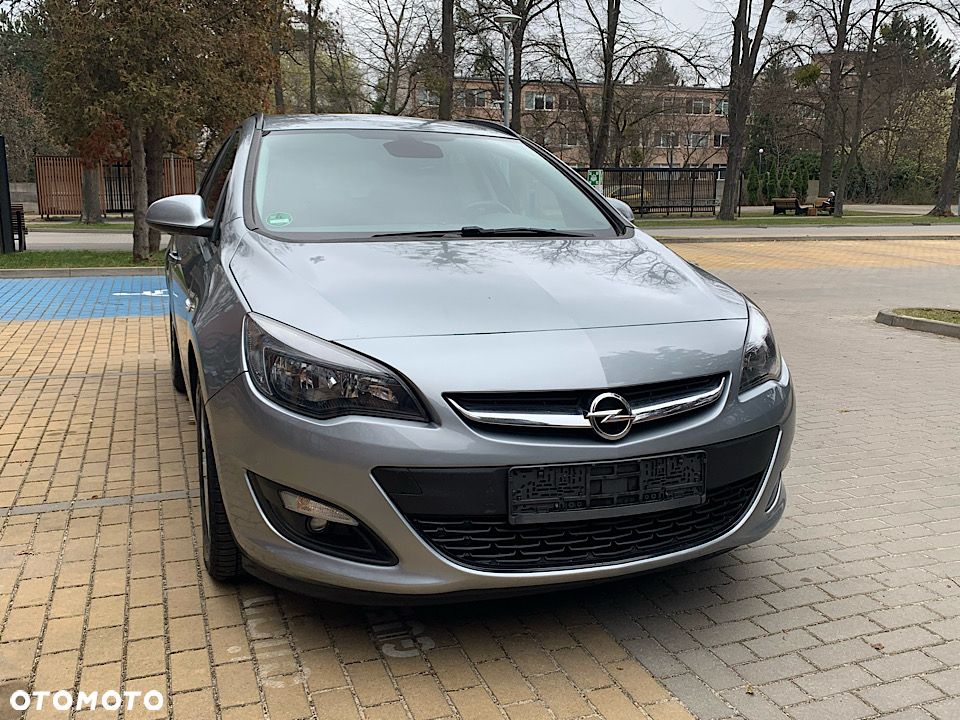 Opel Astra - 2