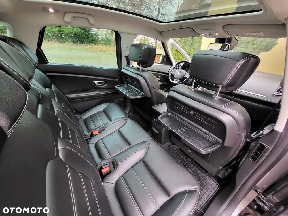 Renault Scenic 1.6 dCi Energy Bose Edition S&S - 13