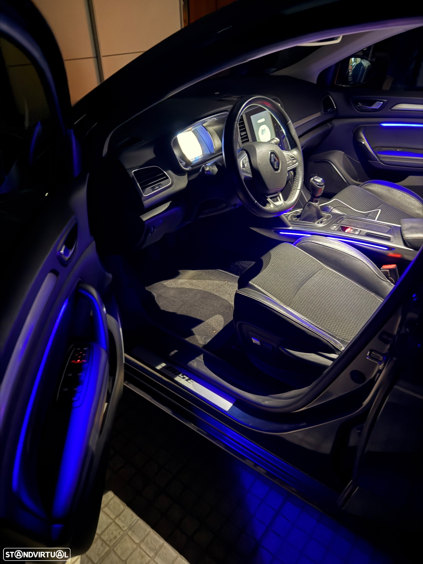 Renault Mégane 1.5 Blue dCi Bose Edition - 16