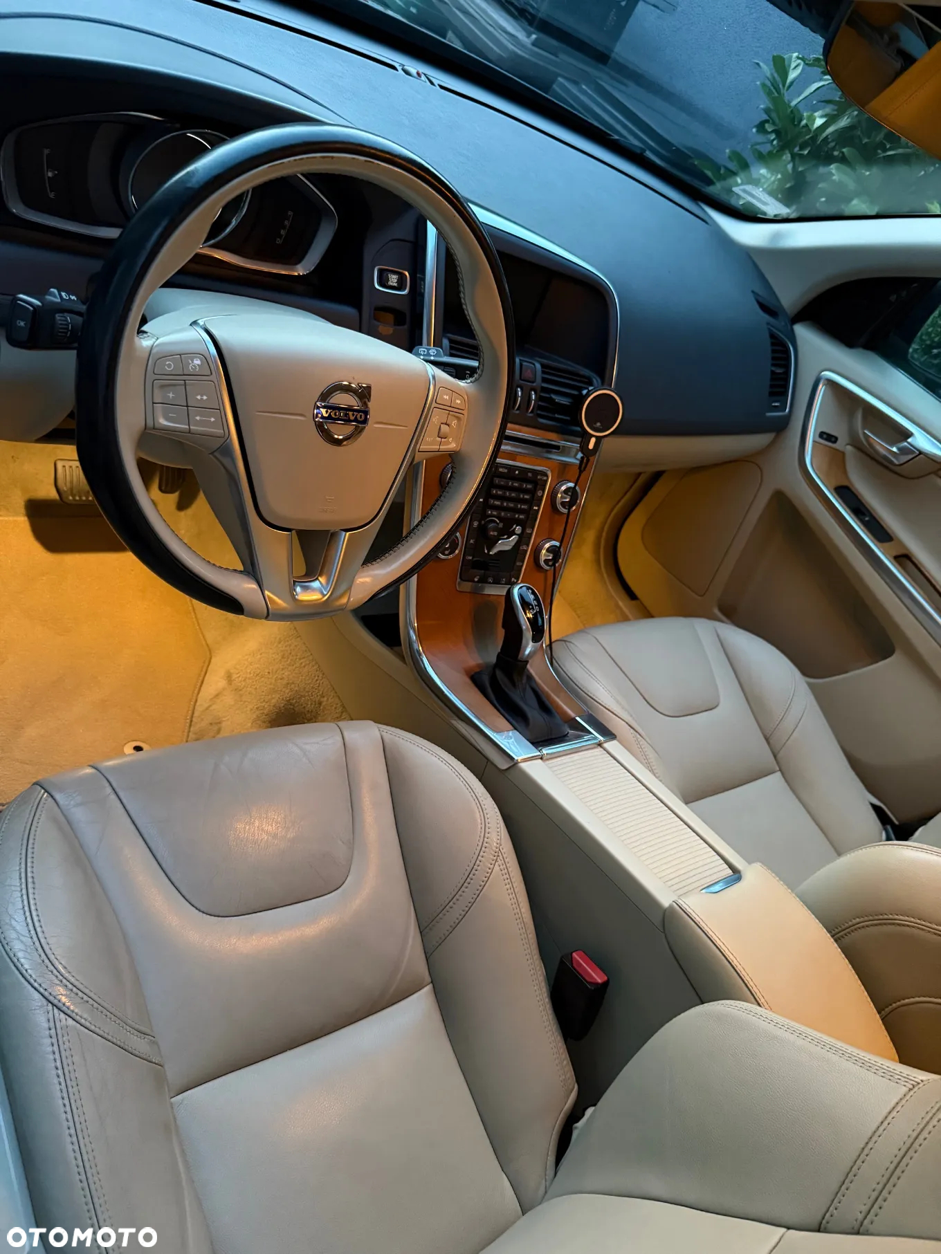 Volvo XC 60 D4 Inscription - 15