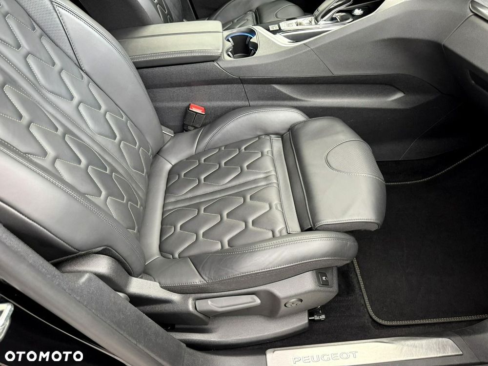 Peugeot 5008 - 12