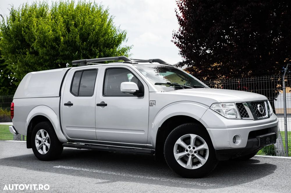NISSAN Navara