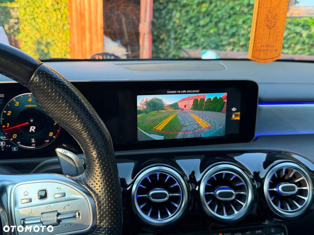 Mercedes-Benz CLA AMG 35 4Matic B AMG Speedshift 7G-DCT - 12