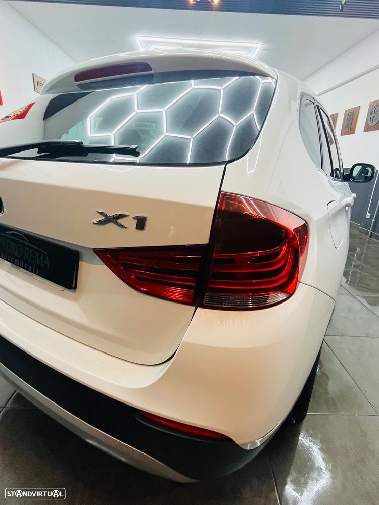 BMW X1 18 d xDrive Pack M - 15