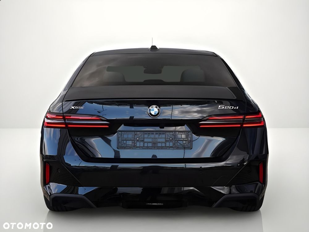 BMW Seria 5 520d xDrive mHEV M Sport - 5