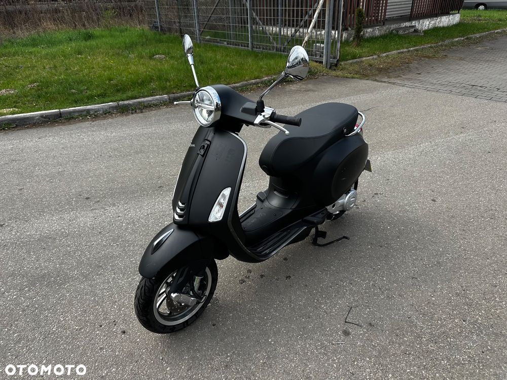 Vespa Primavera - 2