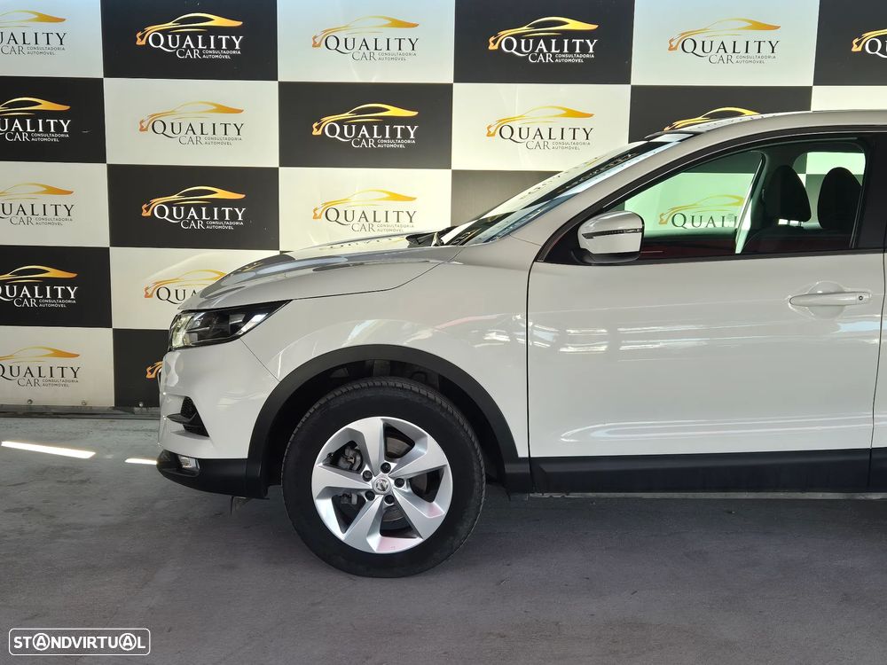 Nissan Qashqai 1.5 dCi VISIA - 4