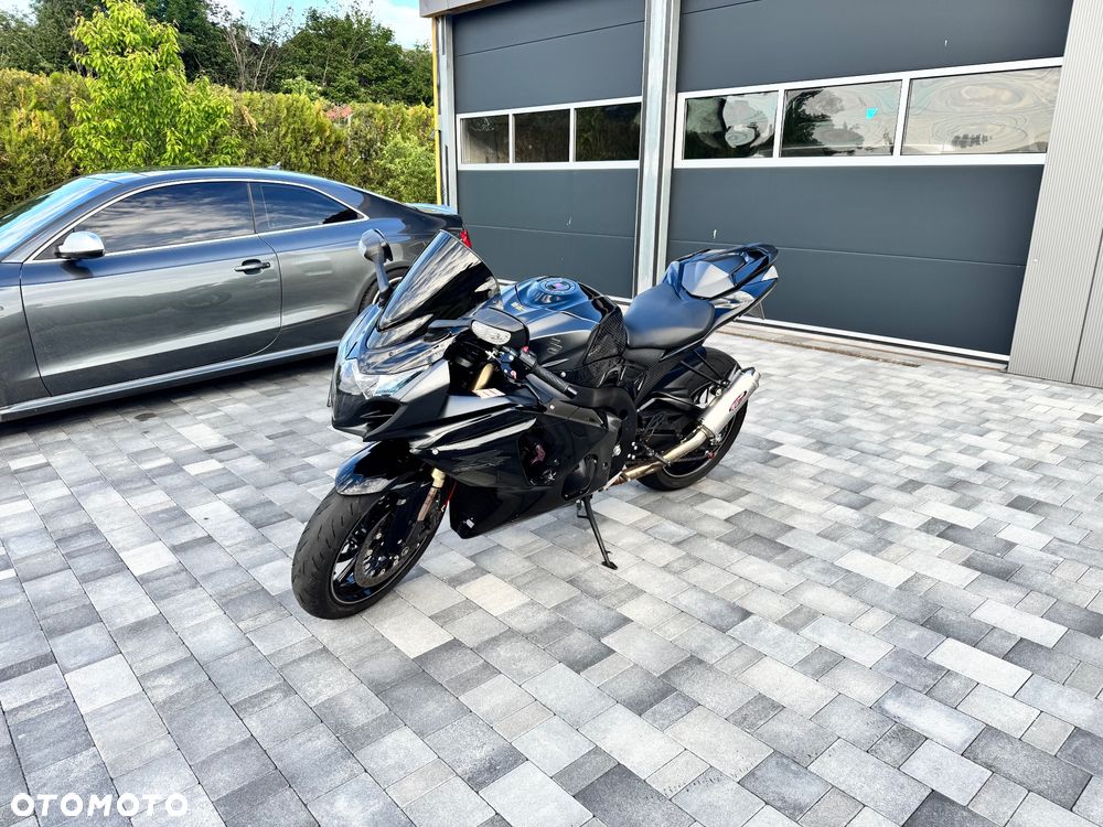 Suzuki GSX 1000 - 2
