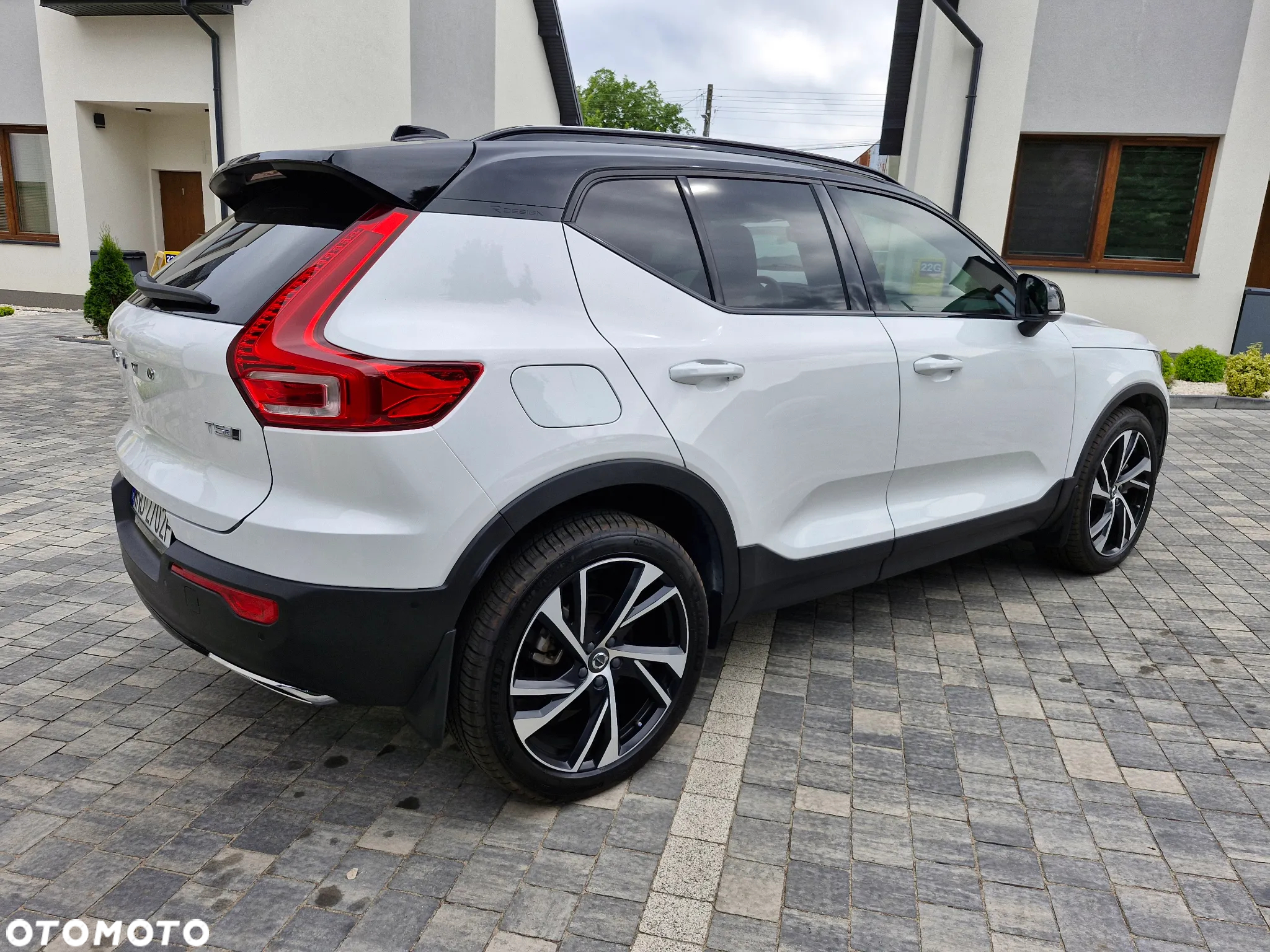 Volvo XC 40 T5 AWD R-Design - 34