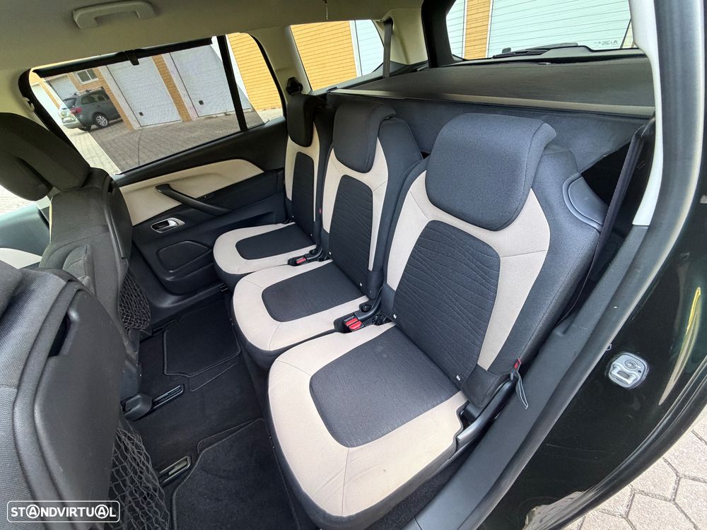 Citroën C4 Grand Picasso 1.6 e-HDi Collection ETG6 J17 - 17