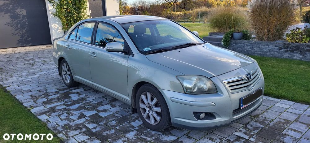 Toyota Avensis - 3