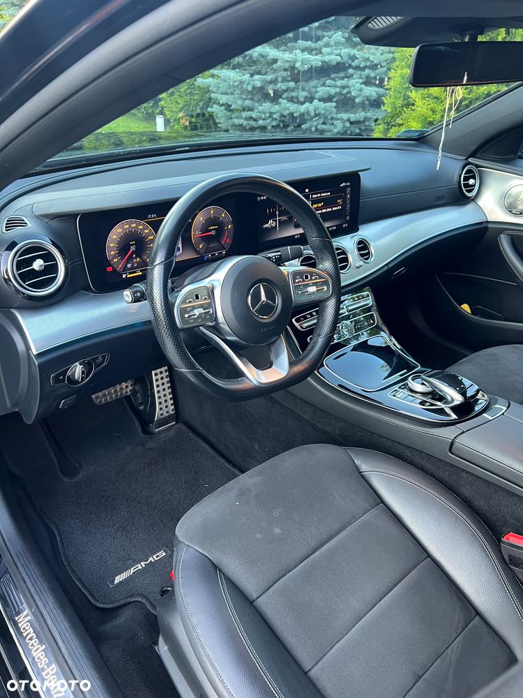Mercedes-Benz Klasa E 220 d 4-Matic AMG - 3