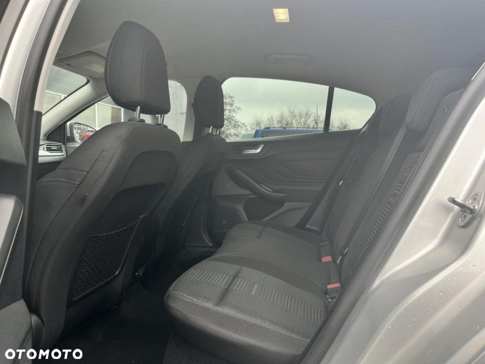 Ford Focus - 9