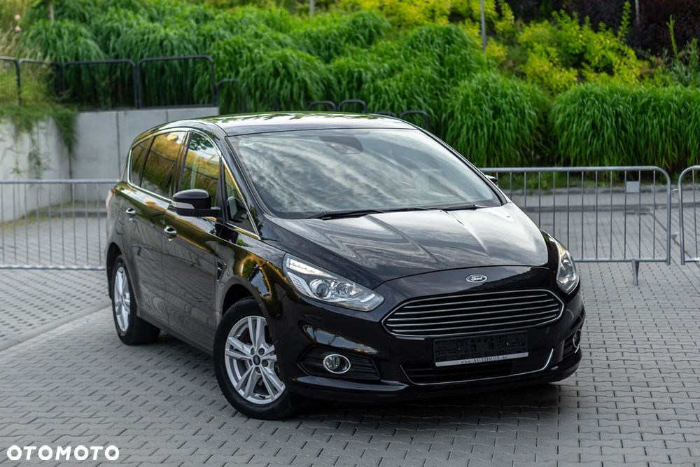 Ford S-Max - 8