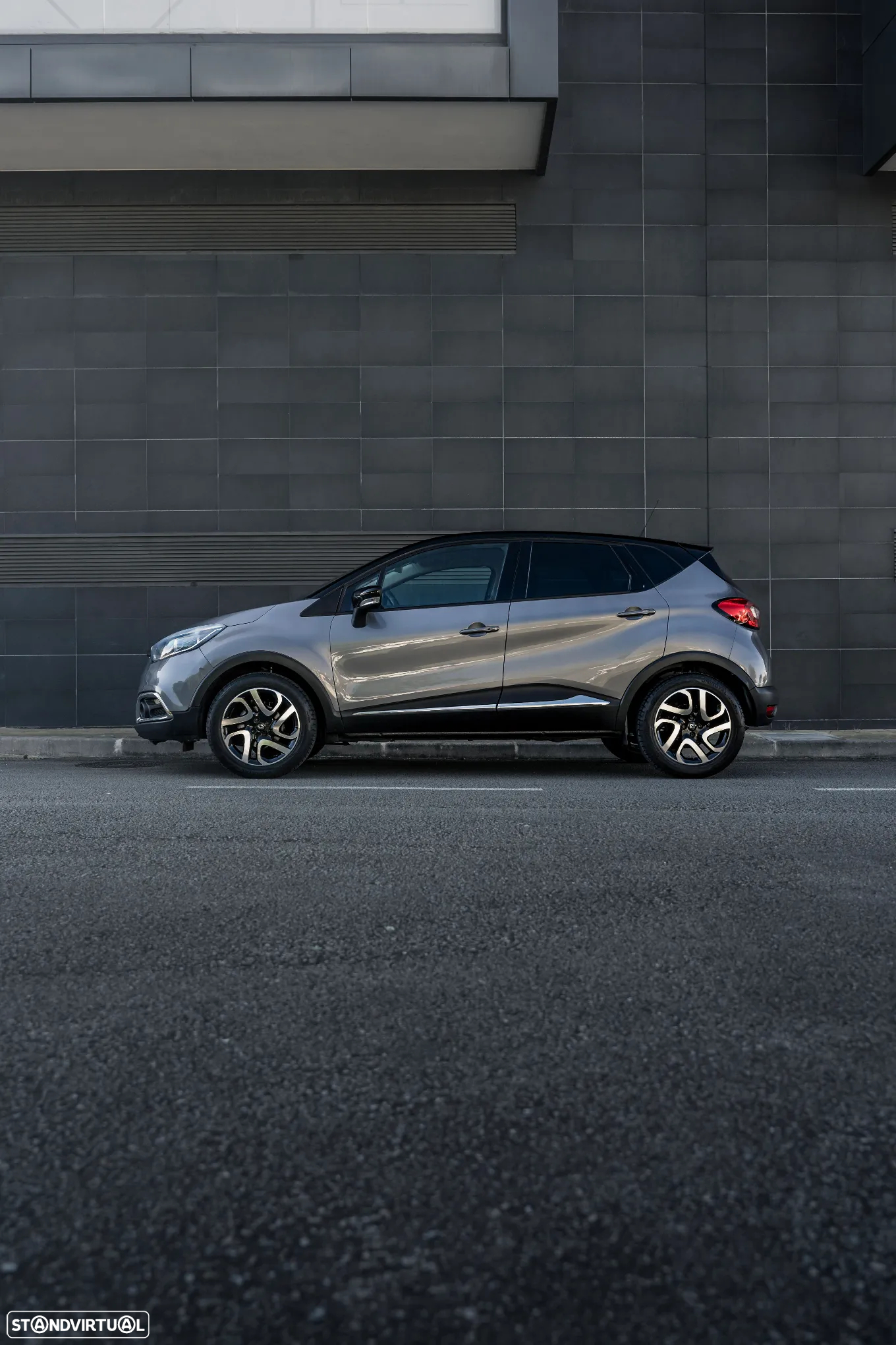 Renault Captur 0.9 TCE Exclusive - 3