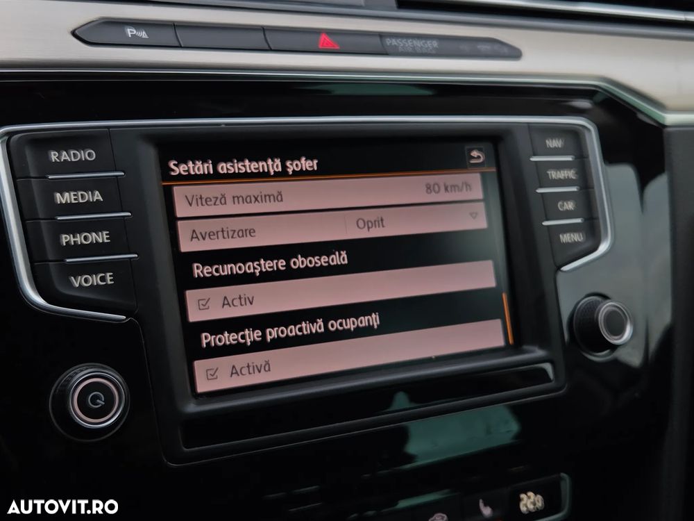 Volkswagen Passat Variant 2.0 TDI SCR 4Motion DSG (BMT) Highline - 32