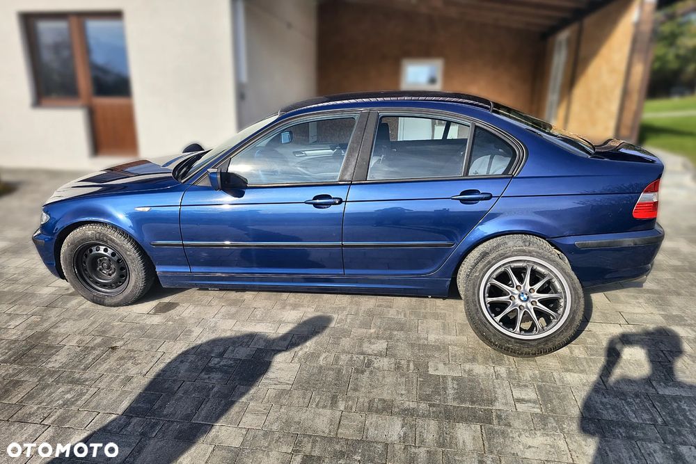 BMW Seria 3 318i - 10