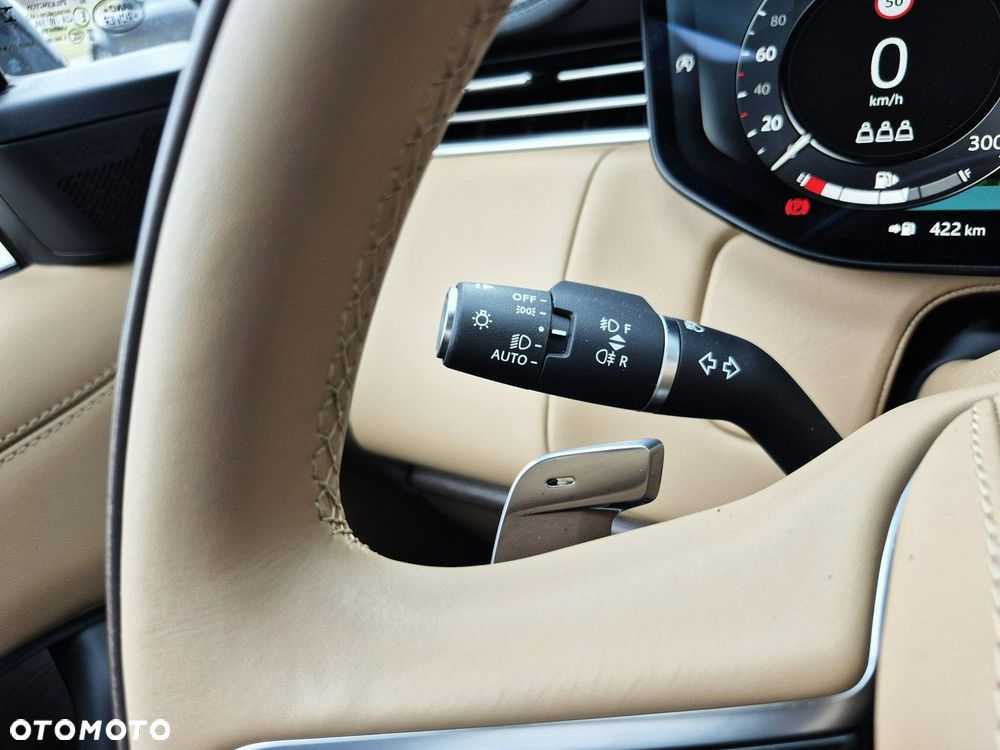 Land Rover Range Rover - 34