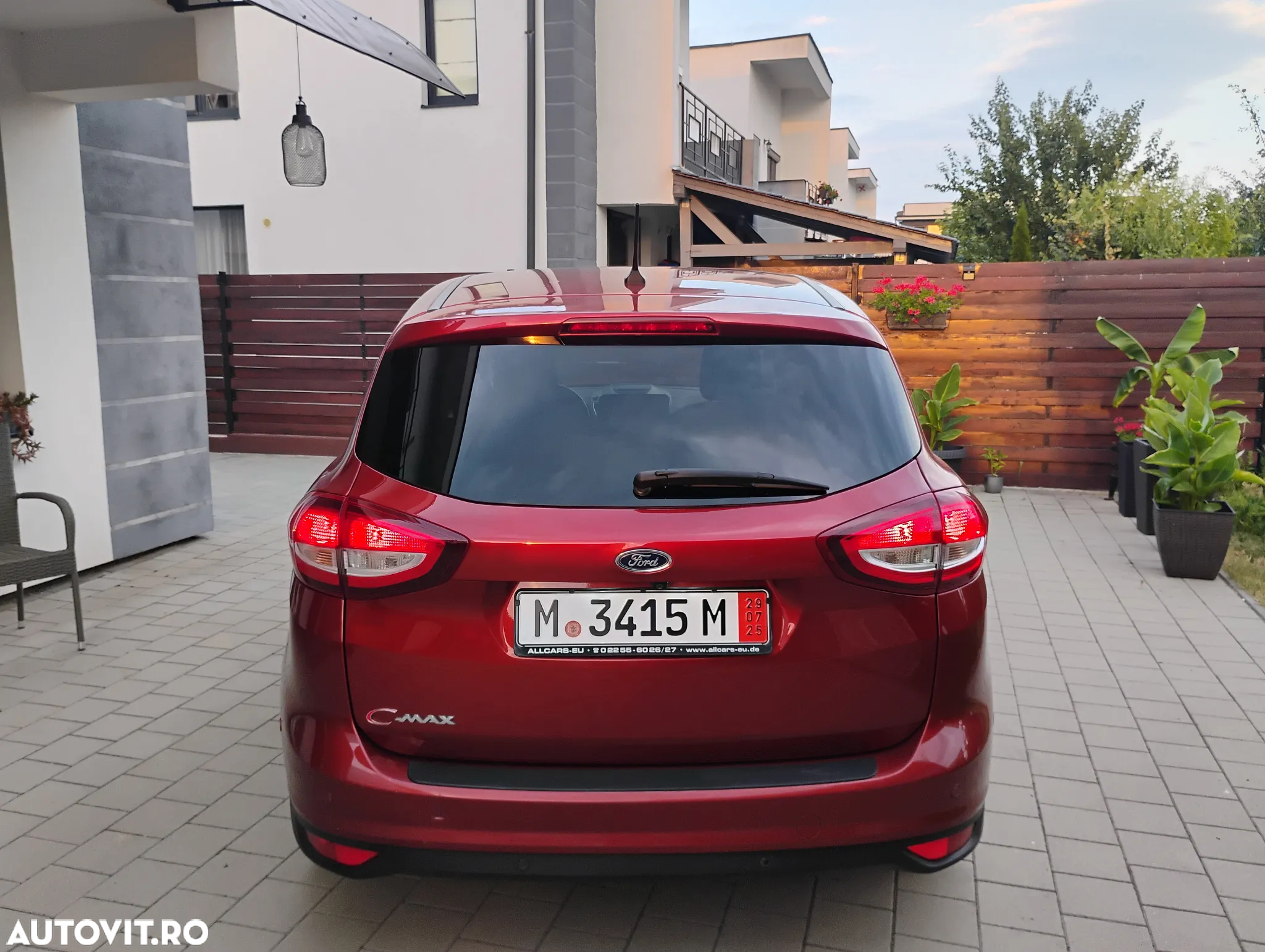 Ford C-Max 1.5 TDCi Start-Stop-System Titanium - 10