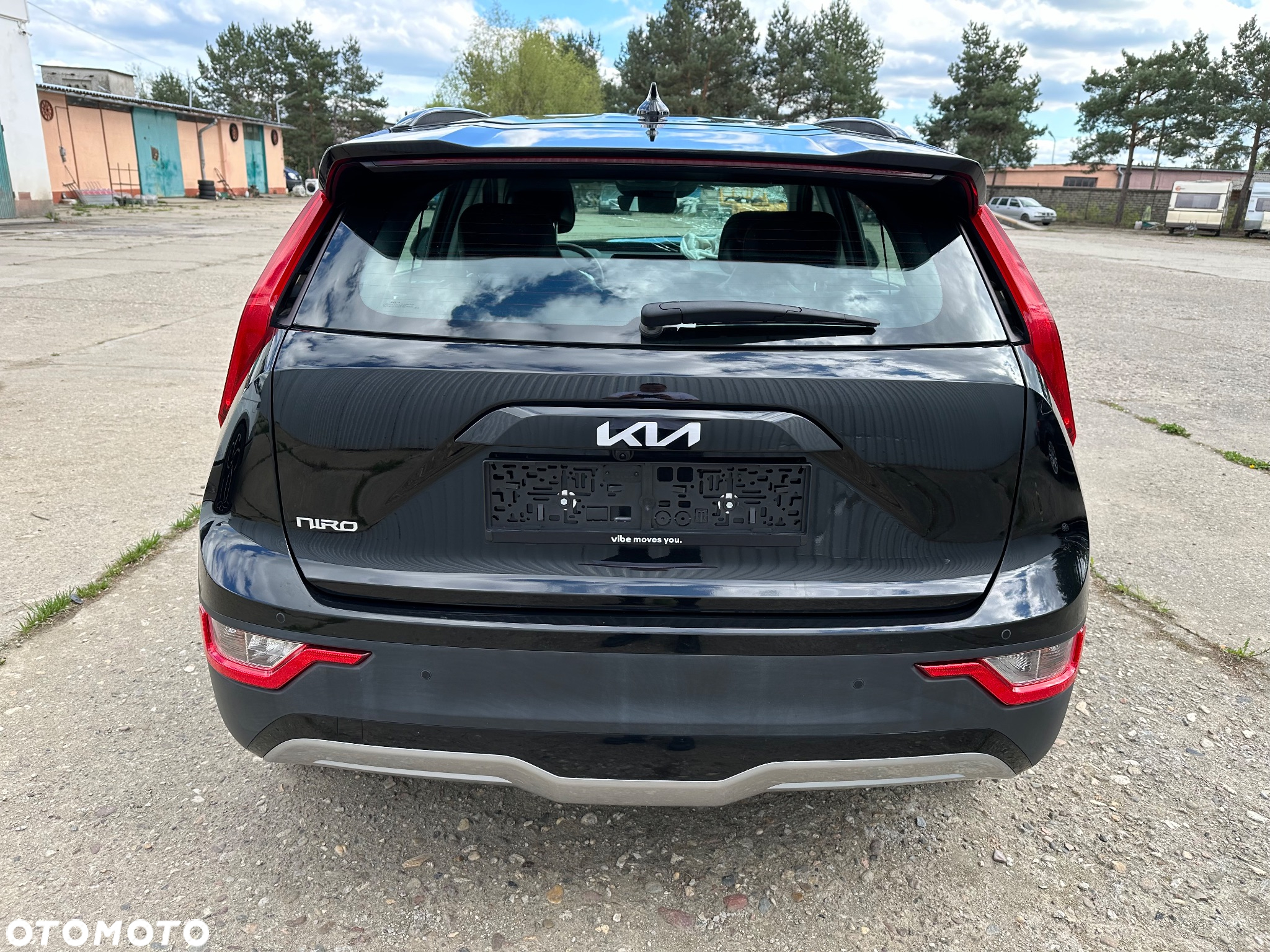 Kia Niro e-Niro 64kWh XL - 4