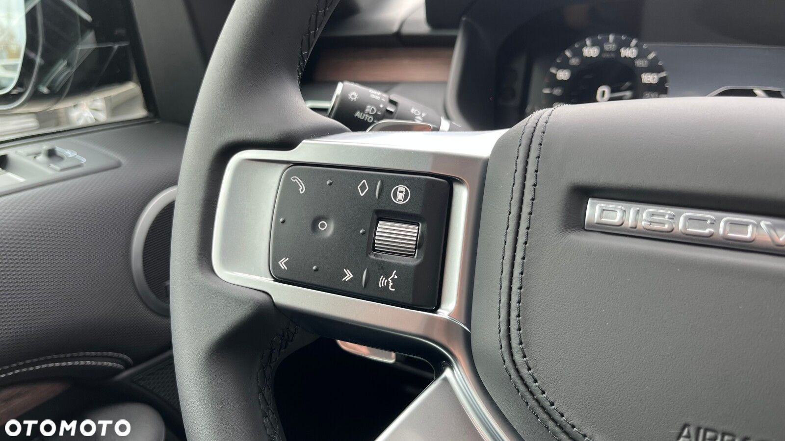 Land Rover Discovery - 15