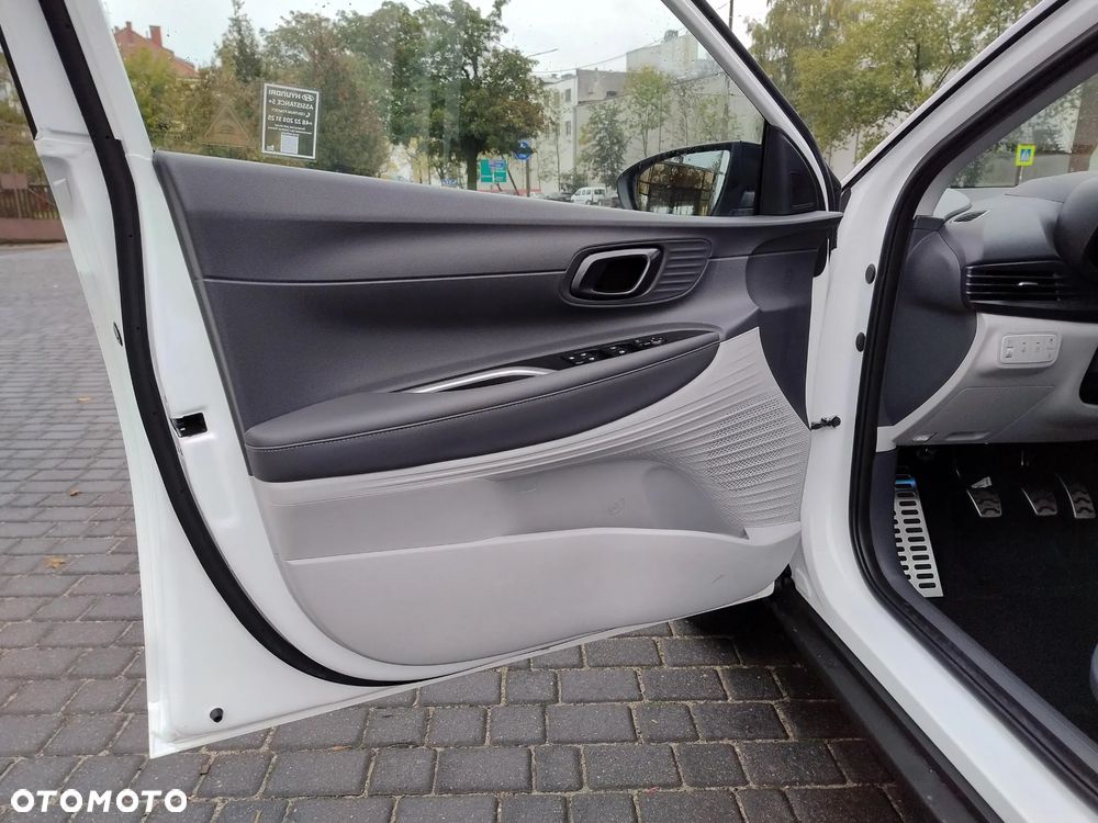 Hyundai Bayon 1.0 T-GDI Executive - 10