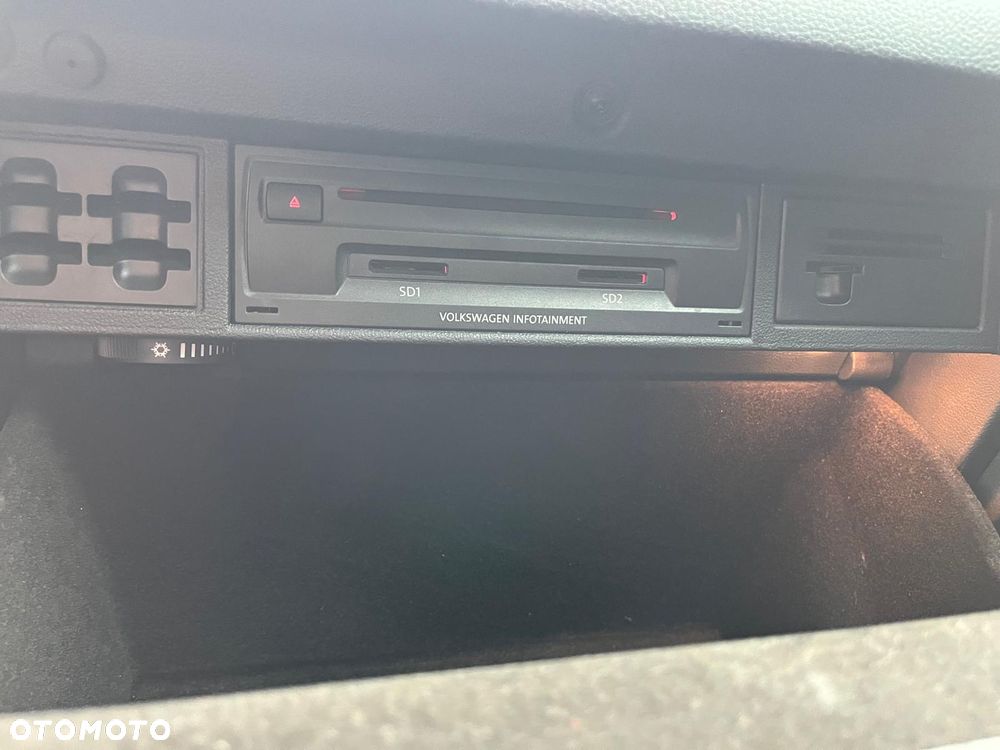 Volkswagen Golf 1.6 TDI BlueMotion Technology Allstar - 37