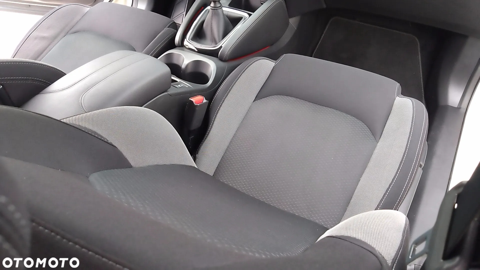 Nissan Qashqai 1.5 dCi TEKNA+ - 17