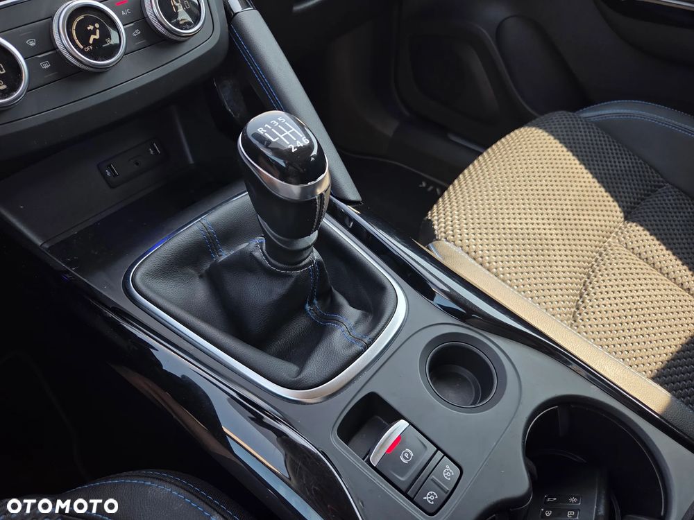 Renault Kadjar TCe 160 GPF BOSE EDITION - 14