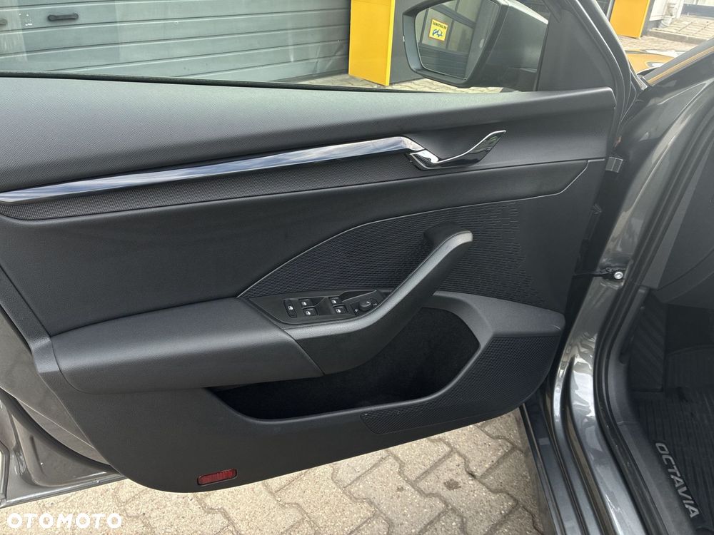 Skoda Octavia 1.5 TSI ACT Ambition - 11