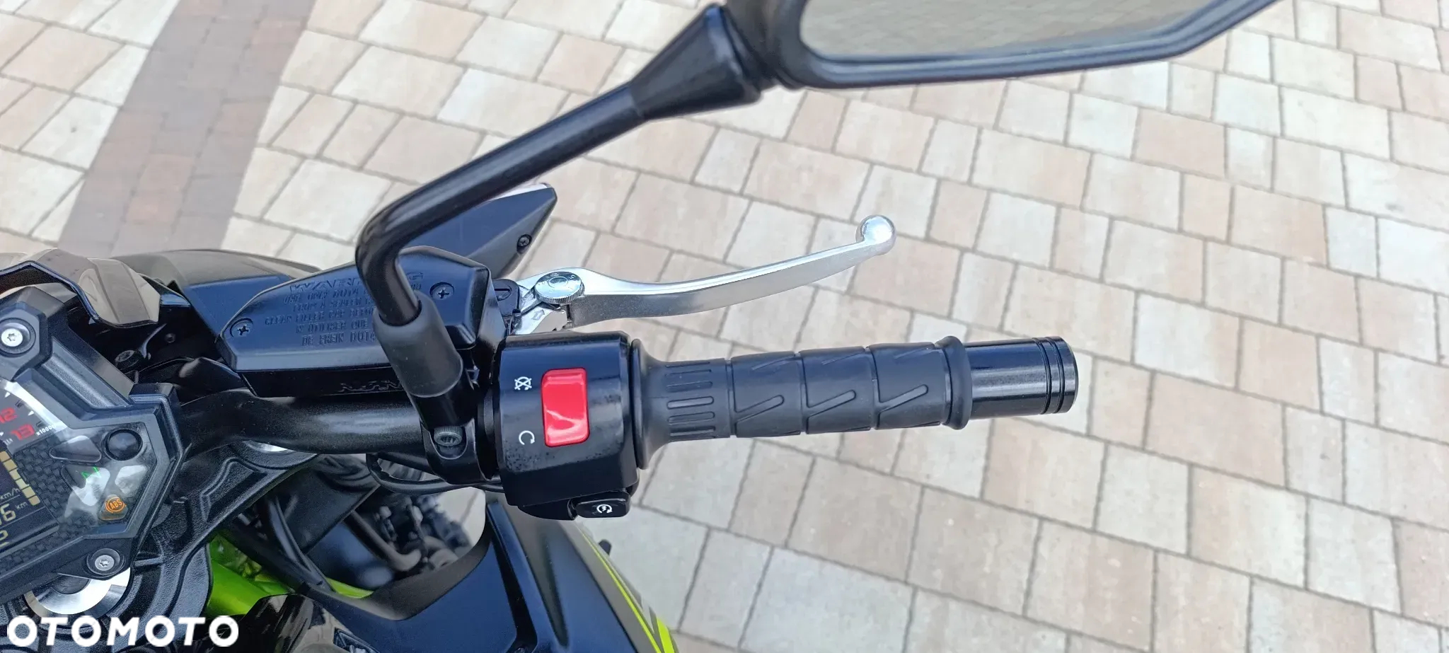 Kawasaki Z 900 - 11