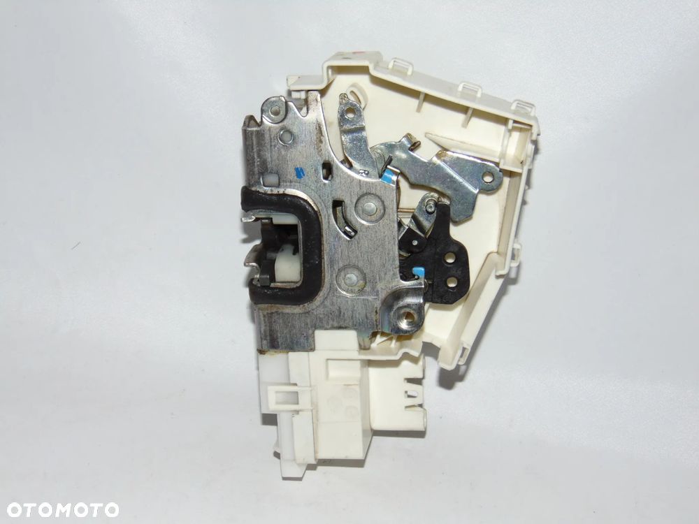 Zamek przedni przód prawy pasażera 1697202835 Mercedes W169 W245 A B Klasa 04-08r - 4