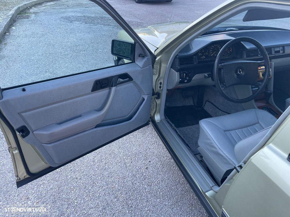 Mercedes-Benz W124 (1984-1997) - 19