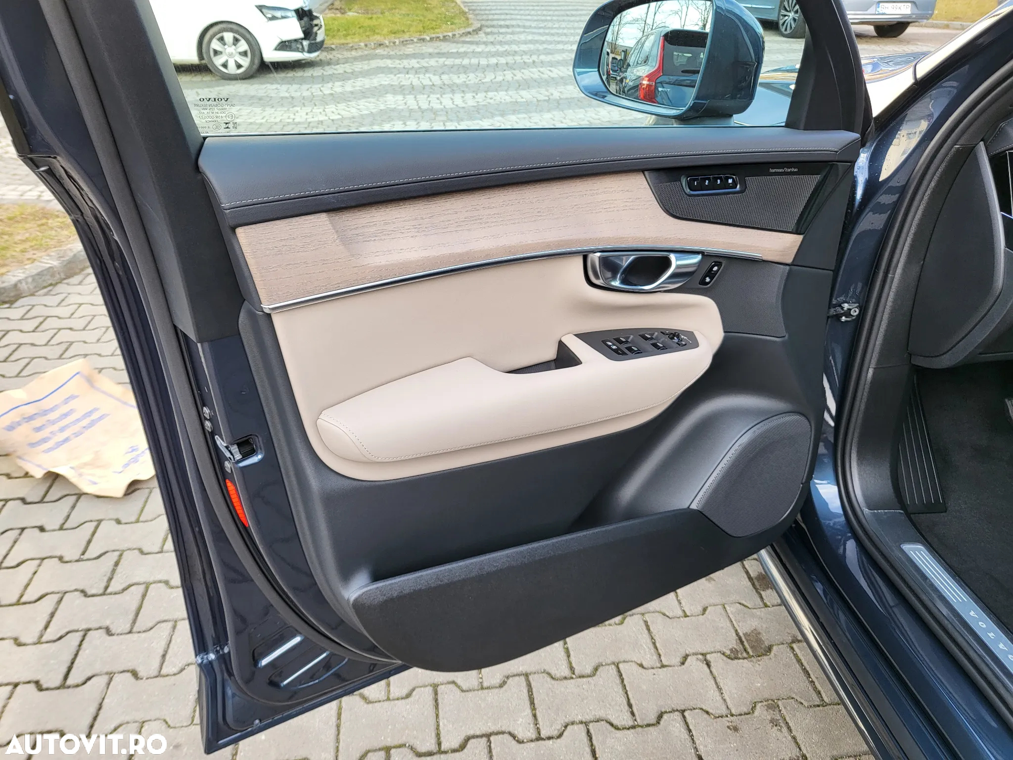 Volvo XC 90 B5 AWD MHEV Plus Bright - 26