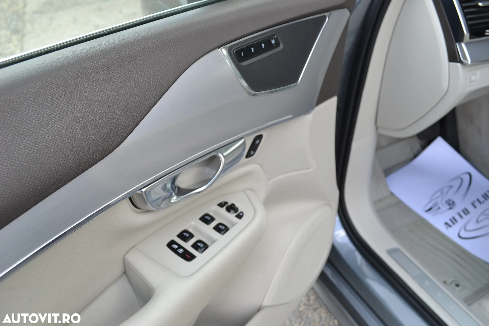 Volvo XC 90 T6 AWD Momentum - 7