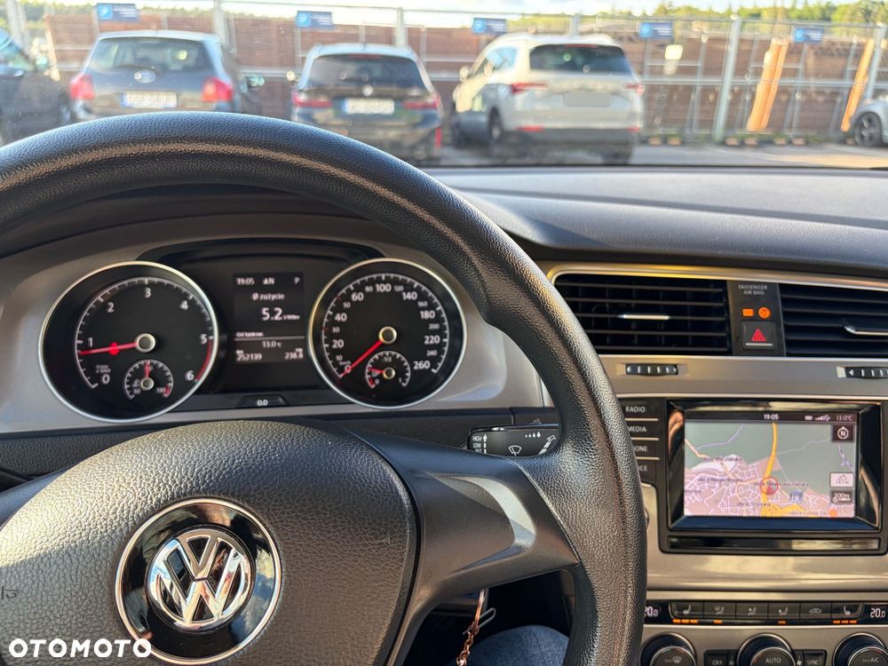 Volkswagen Golf 1.6 TDI BMT Comfortline DSG - 16