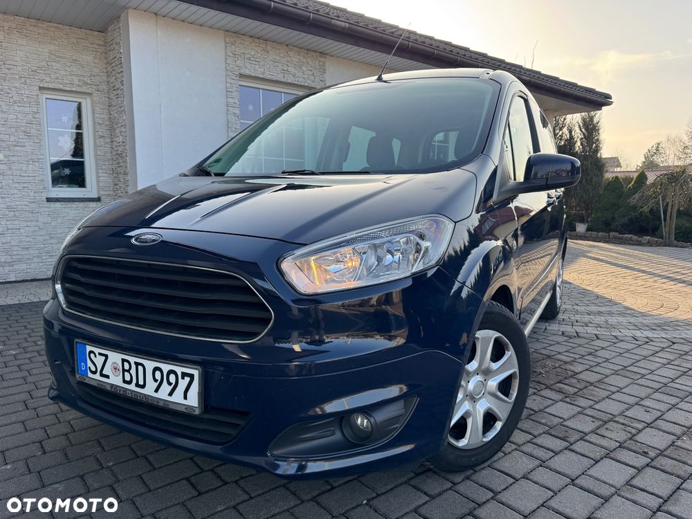 Ford Tourneo Courier 1.0 EcoBoost S&S Titanium - 3