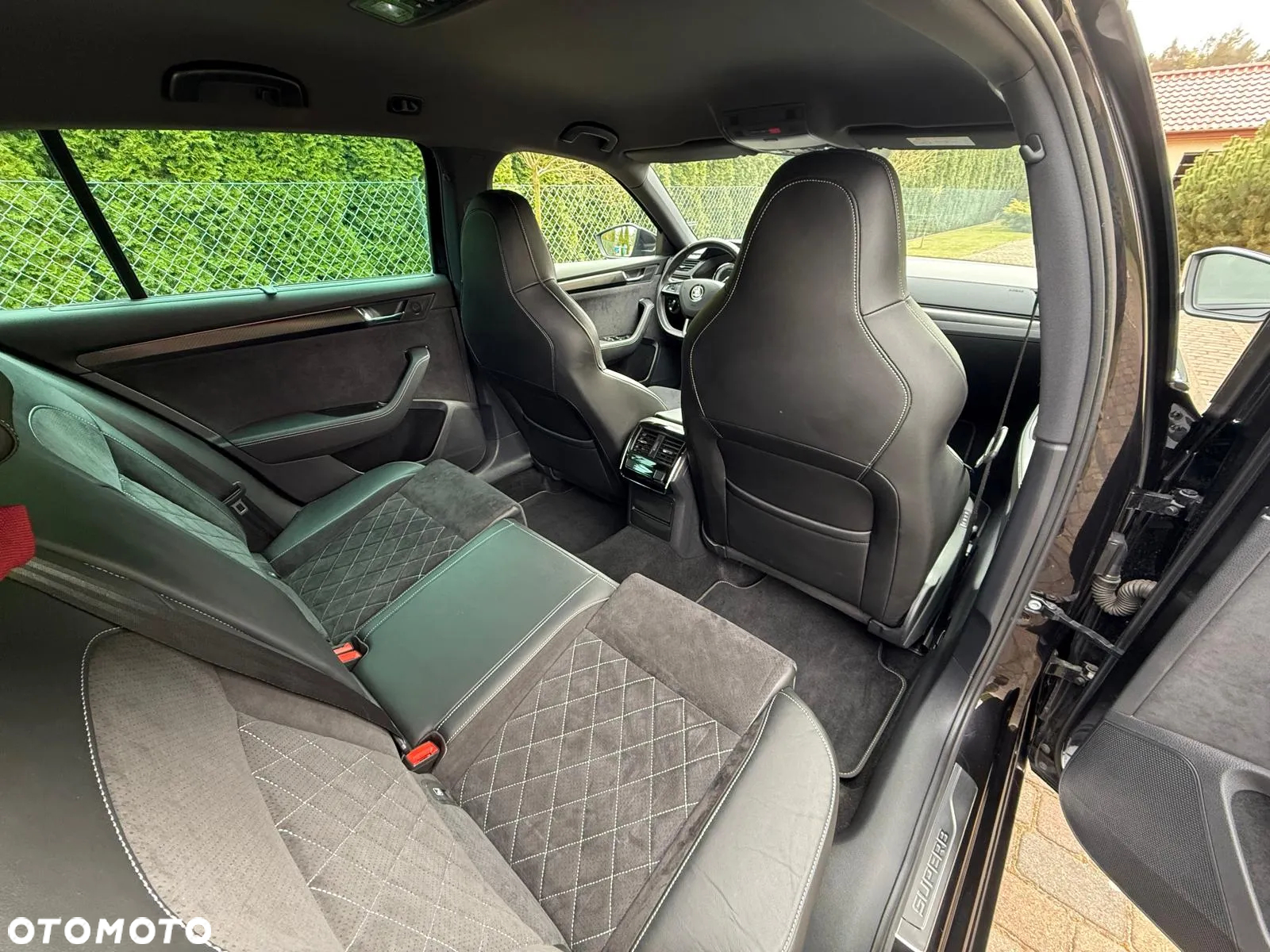 Skoda Superb 2.0 TSI 4x4 Sportline DSG - 13