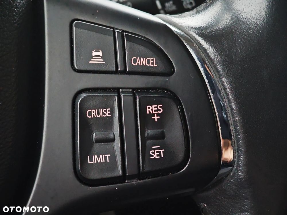 Suzuki Baleno 1.2 Premium Plus - 17