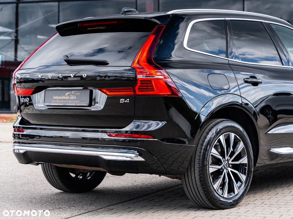 Volvo XC 60 B4 D Plus Bright - 14