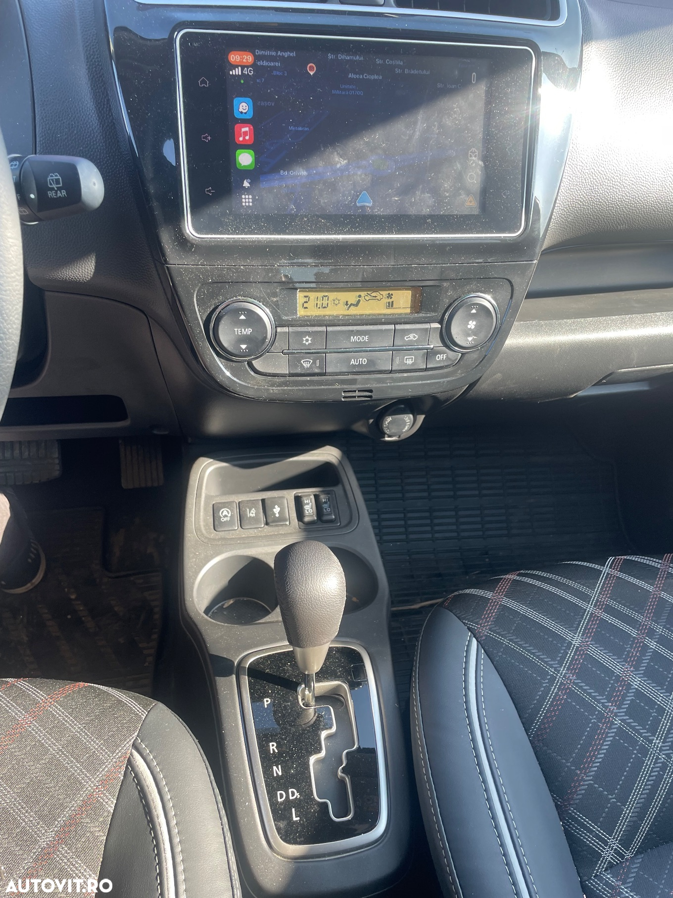 Mitsubishi Space Star 1.2 2WD CVT Intense+ - 12