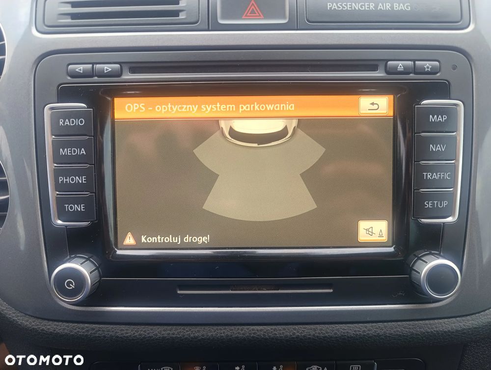 Volkswagen Tiguan 2.0 TDI DPF BlueMotion Technology Sport & Style - 30