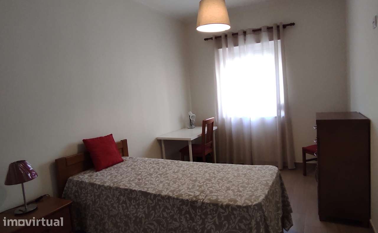 Quarto para arrendar - Grande imagem: 2/6