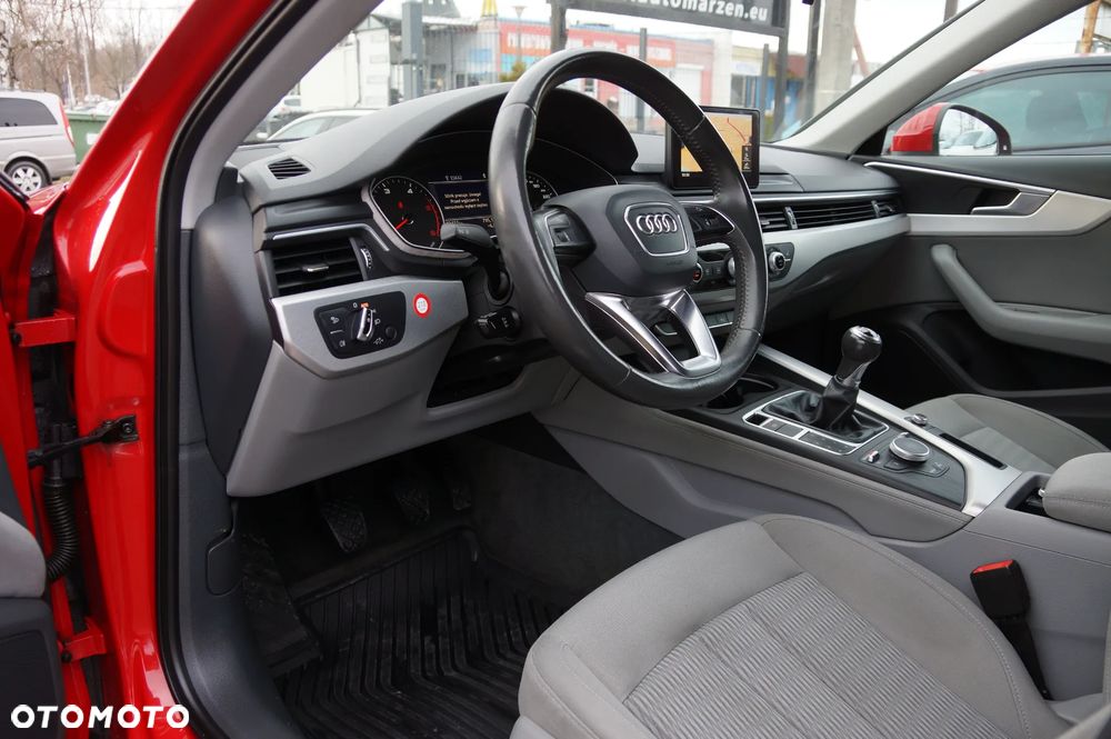 Audi A4 Avant 2.0 TDI - 24