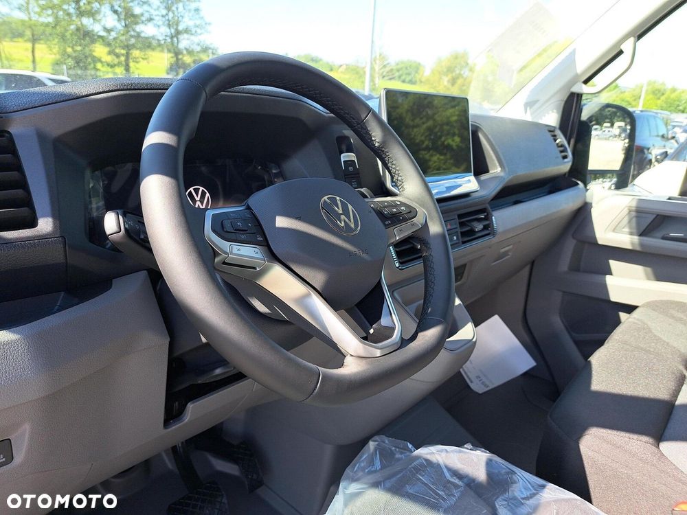 Volkswagen Crafter 35 furgon 177km Automat 3640 - 7