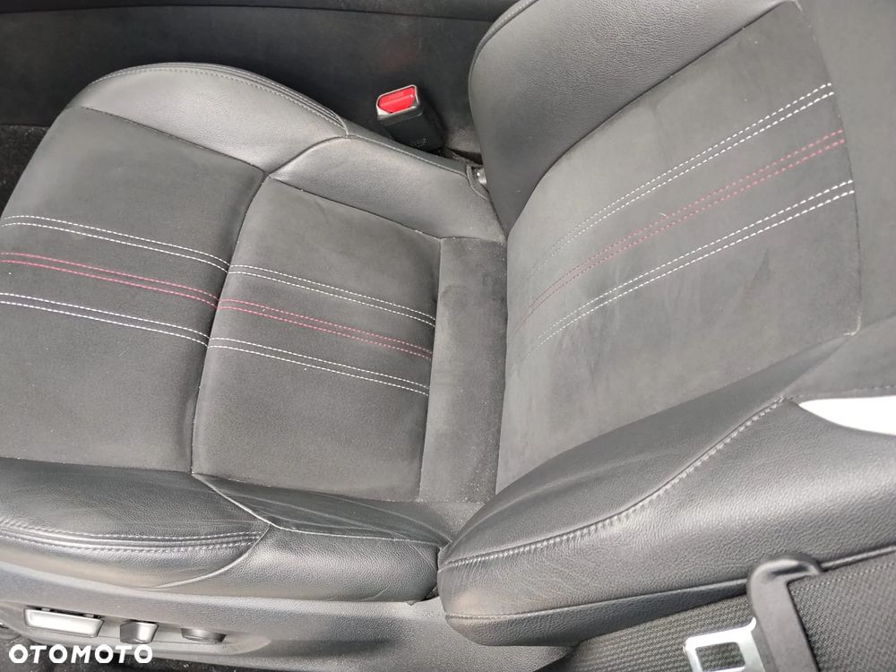 Toyota C-HR 1.8 Hybrid GPF GR Sport - 10